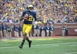 devon gardner university of michigan football vs. northwestern 2012 at the big house in ann arbor